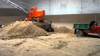 Radio Controlled Drag Line Crane Loading Dump Truck