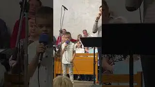 Пение на служении