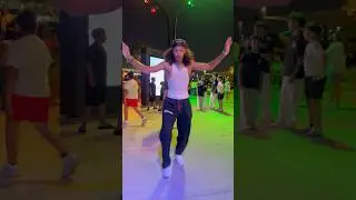 Would you dance and join me if you seen me ? 👀✨