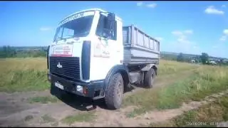 обзор МАЗ - 5551