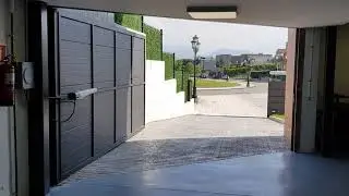 Motor de Puerta Abatible NICE