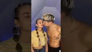 Димас Блог поцеловал Аню Ищук!? Реакция Ани на поцелуй 🤯 Аня в шоке! 😳 Фейк поцелуй ❌😘 