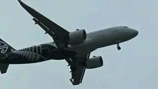 Airplane landing on sydney airport | S23 ultra zoom shot