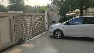 Automatic Sliding Door Using UHF