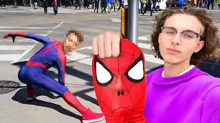 I Took A Selfie With A NYC Scammer