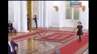 Chulpan Khamatova goes for the award Kremlin June 12, 2015