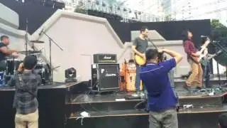 Navicula - Semut Hitam ( Godbless Cover )