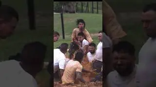 Salto al pantano en cámara súper lenta. 😂