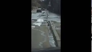 ГБУ Жилищник Басманного района так вот пользуется гос. техникой !