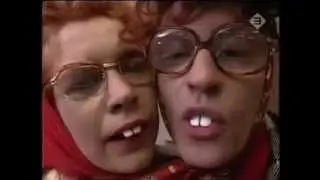 Theo en Thea - Ongewenste intimiteiten [deel 2]