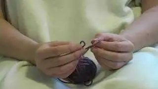 Waldorf Finger Knitting with Sunii & Mama by www.Earthschooling.com
