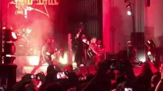King Diamond with Kerry King perform 