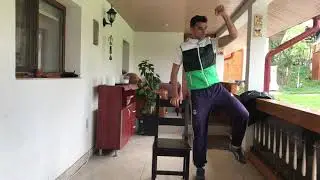 Sport acasă folosind un scaun - Lay me down