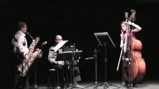 Grafo (2015)  Voro García (1970)