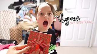 Surprise! We are going.. & Wrapping Presents! VLOGMAS DAY 21!