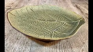 This Plate Is Made From Teak Leaves