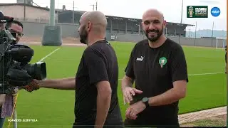 وليد الركراكي 🤝الإعلاميين المتواجدين في الحصة التدريبية للمنتخب 🇲🇦