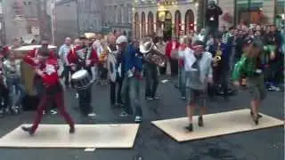 Rhythmic Circus - Feet don`t fail me now!