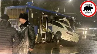 ДТП в Рыбинске, Фольксваген влетел в автобус | Ваши Видео #29