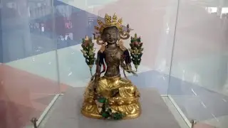 Let's experience the Buddhist world.