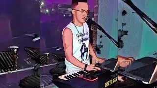 forró bom é assim com Felipe dos teclados