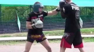 Тренировка спортсменов клуба Р.О.Д.Ъ. на открытом воздухе