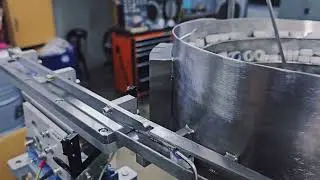LA FEEDING ENG Plastic Gear 2