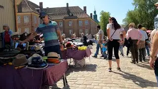 Rundt omkring i Gamlebyen i Fredrikstad på sykkel