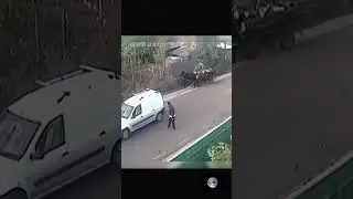 Что здесь происходит?