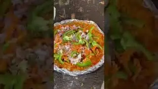 Pizza Naan khaya hai kabhi? | Gorakhpur Street Food #shorts