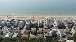Италия, Лидо-Ди-Езоло вид с высоты / Lido-di-Jesolo from drone 1