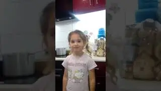 Копия видео "Женихи Маришки))"