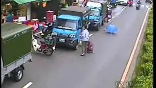 A calma da mulher do carrinho