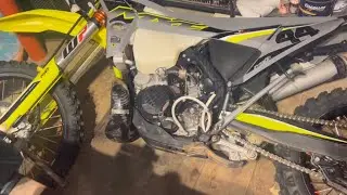 TROCA DO ÓLEO DE TRANSMISSÃO MXF 300 ou KTM