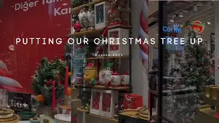 It’s December, putting our Christmas tree up, shopping and breakfast.