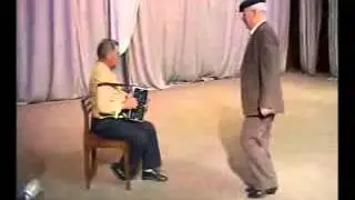 Мужская пляска под гармонь. Вологда