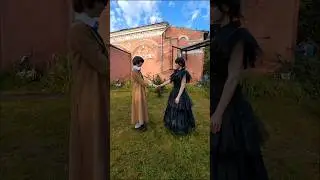 Венсдей и бессмертный Дазай 