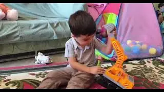 Необычный подъезд в Актау