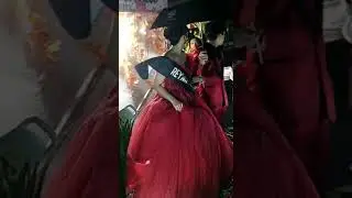 Procession to all Queens