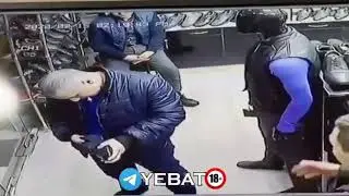 ВОР в законе Узбекистане. камера снял как ворават в магазине обув