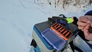 ловля Окуньков на реке!