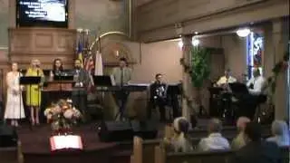 ISUS MESIA   ( Live )