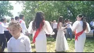 11 ci sinif 2022 ci il Mezunlarının son zeng reqsi Qaratoba mektebi ❤🔔
