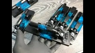 Отличный подарок для мужчины! Делаем бритву с подставкой из дерева и смолы