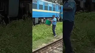 railway lover #shorts #like #indianrailways #viral #railway #locopilot