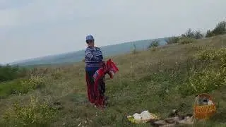 А кто вещает за картинкой?