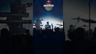 Blxst had the crowd going with his live performance for the song "To The Moon" #rnb #blxst