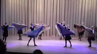 Урок народного танца, 8 класс