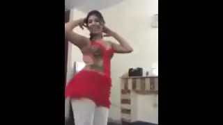 Hot paki girl dancing