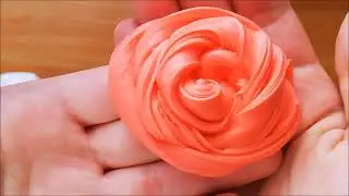 Проверяем канцелярский клей и делаем из него слайм.